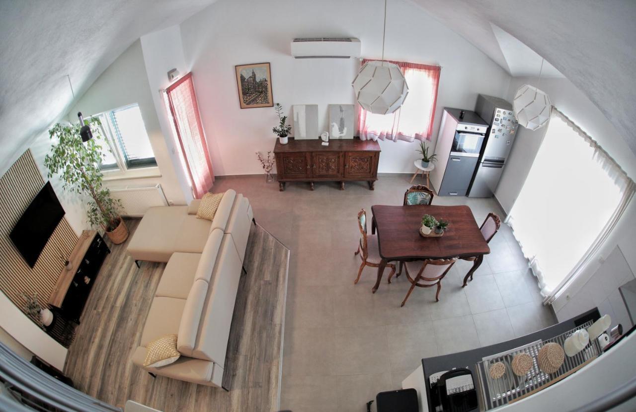 Apartment Tugare Esterno foto